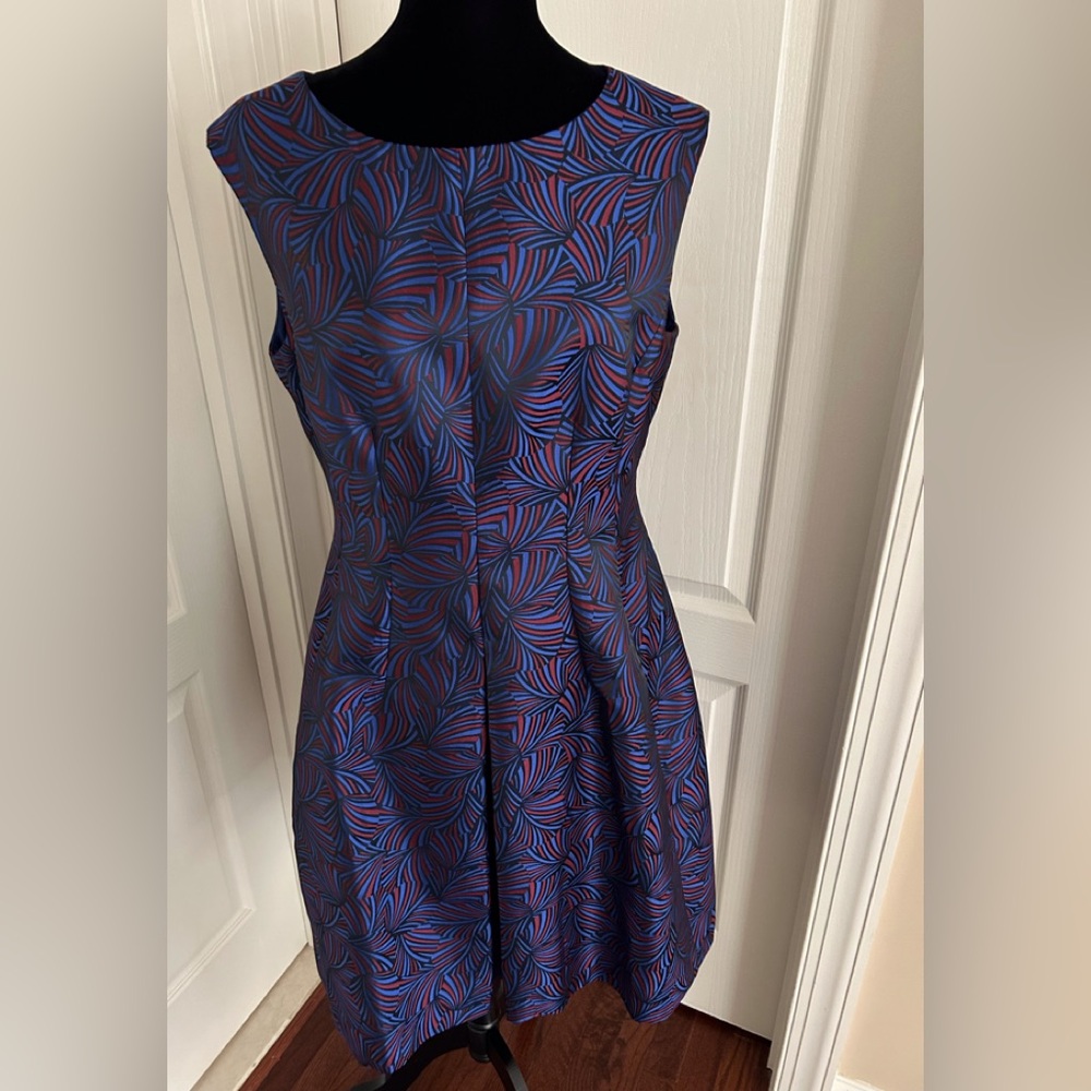 Beautiful Anne Klein dress